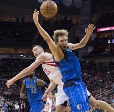 哈利伯顿33+11 特纳18+10 奎克利18+6 步行者轻取猛龙