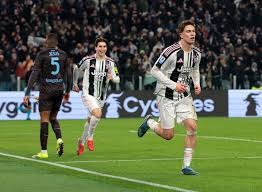 雄鹿争冠路艰难！利拉德受伤，字母哥或成NBA交易市场焦点