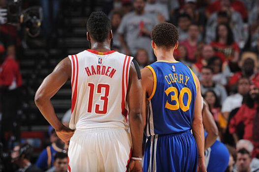 他能在挡拆 他能在挡拆