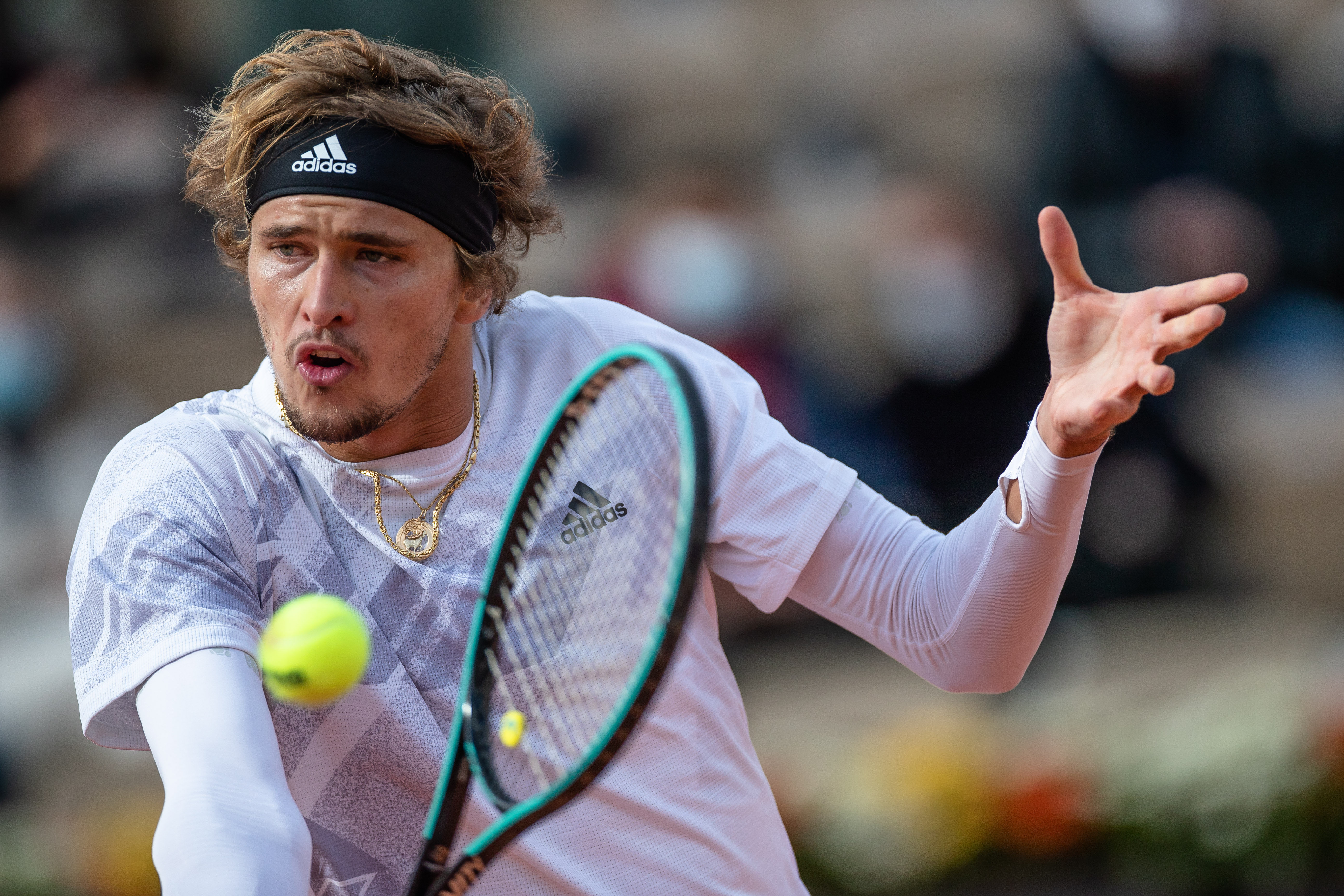 使得今年的 使得今年的