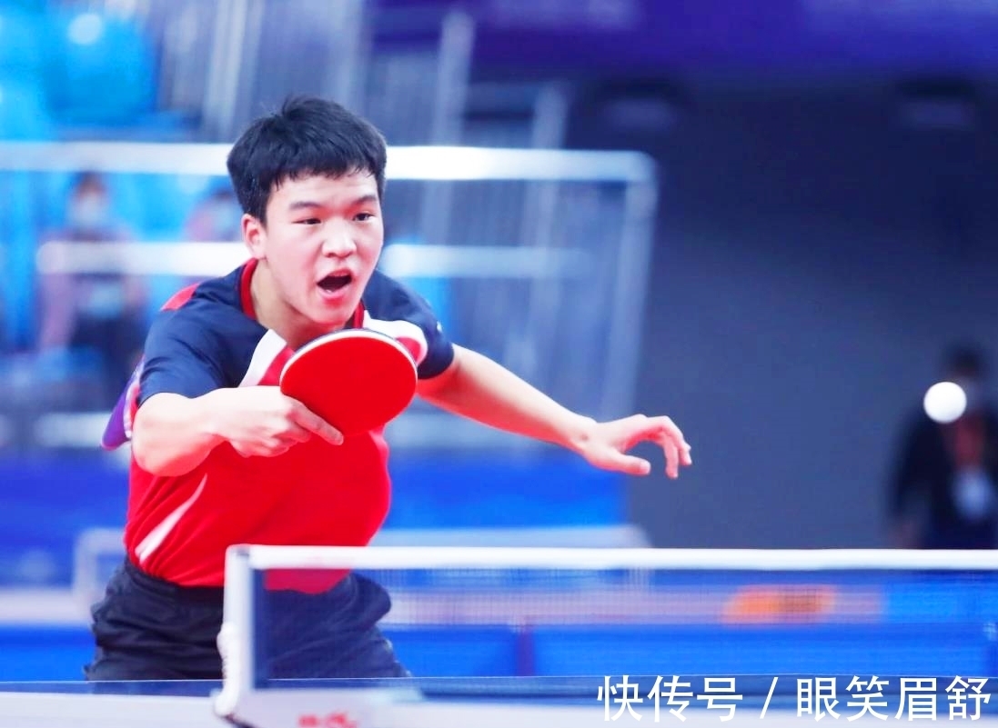 国足球正在 国足球正在