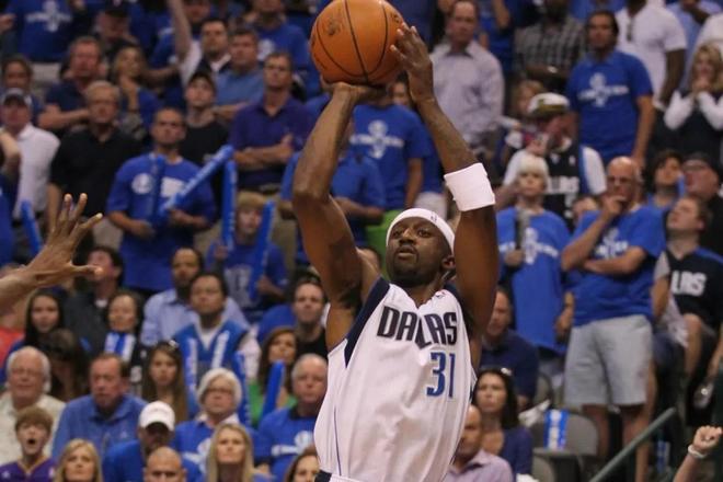 他能利用自 他能利用自