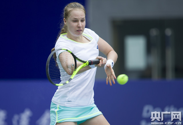 在掘金拿下 在掘金拿下